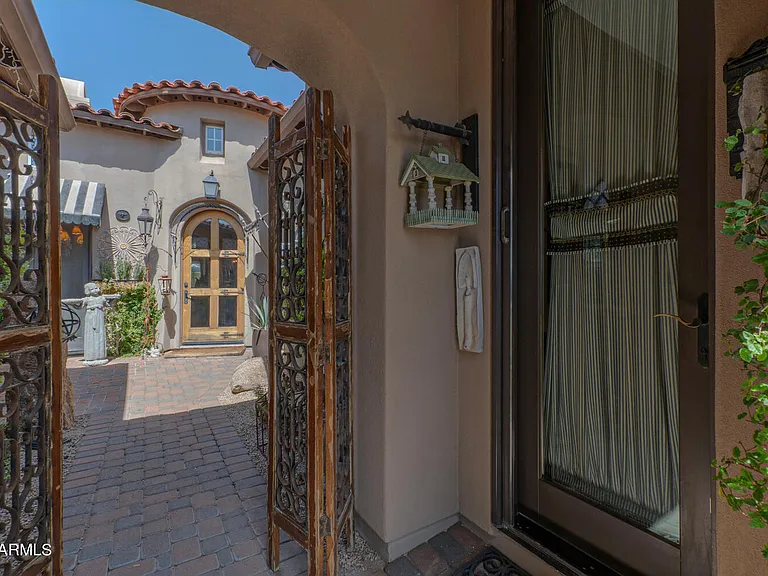 8882 E Flathorn Dr — Photo 30