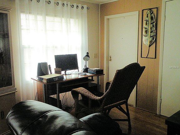 3rd image of 119 Royal Palm Cir #119