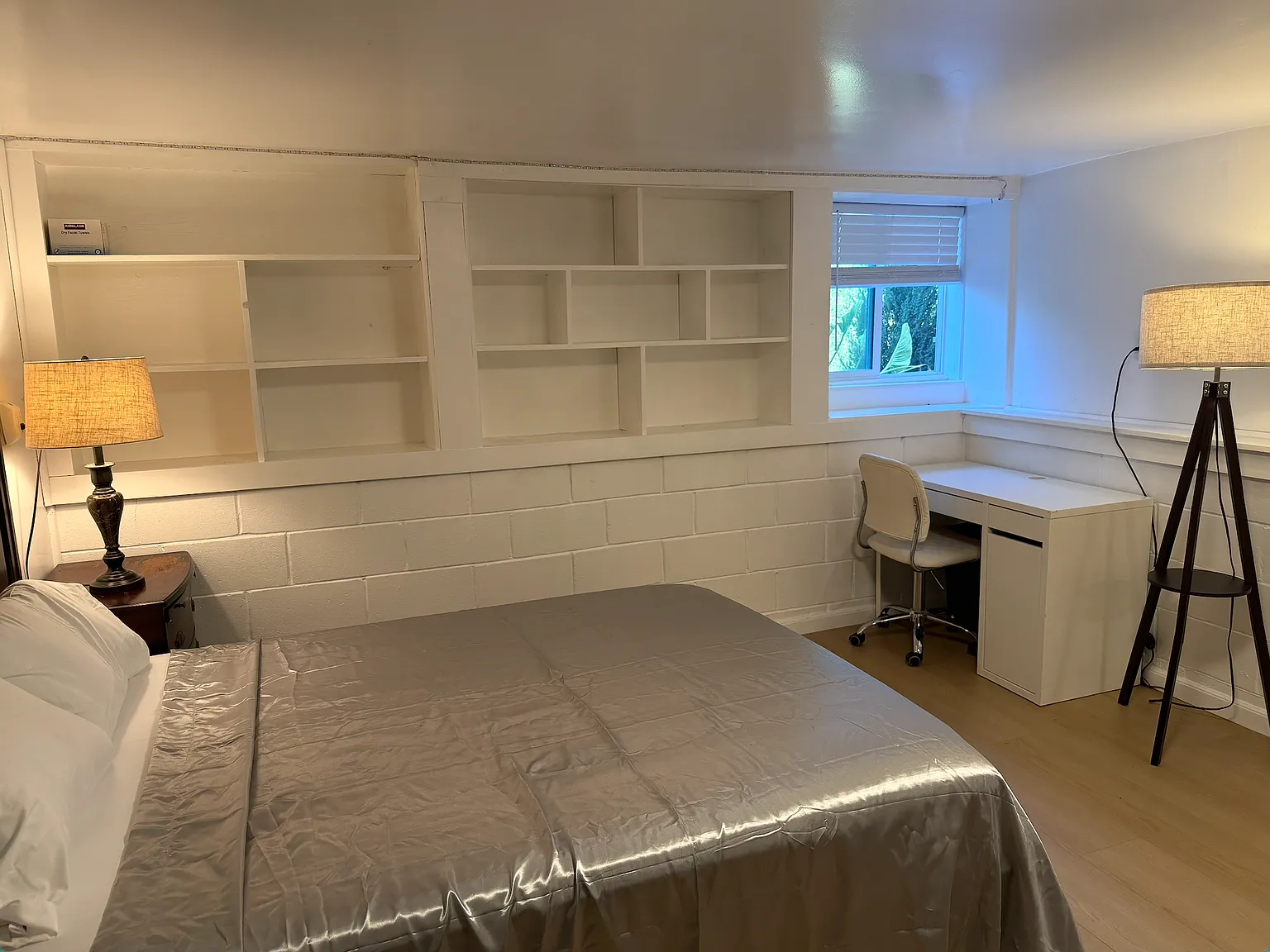 1 bed, $1,000 — Photo 1