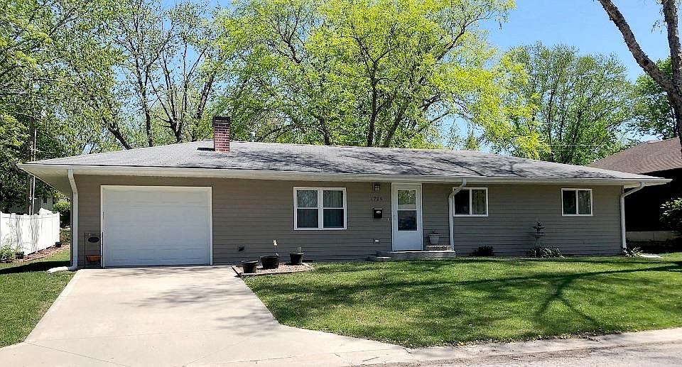 1st image of 1729 Deringer Dr