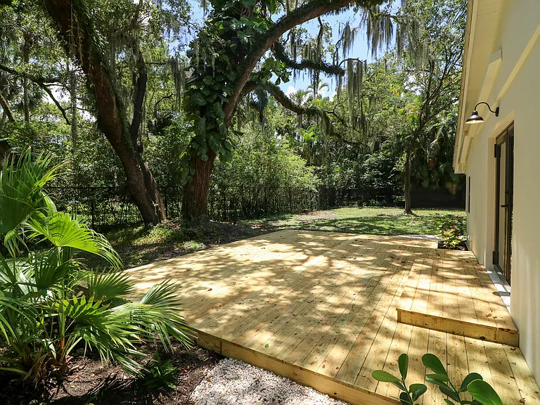 2101 Riverland Rd — Photo 16