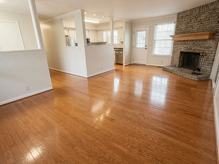 8 Ann Ct — Photo 8