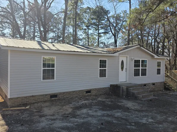 105 Woodland Dr, Swansea, SC 29160