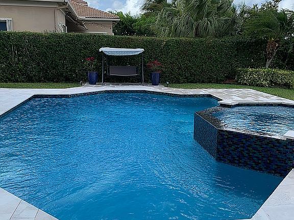 5th image of 785 NW 123rd Dr