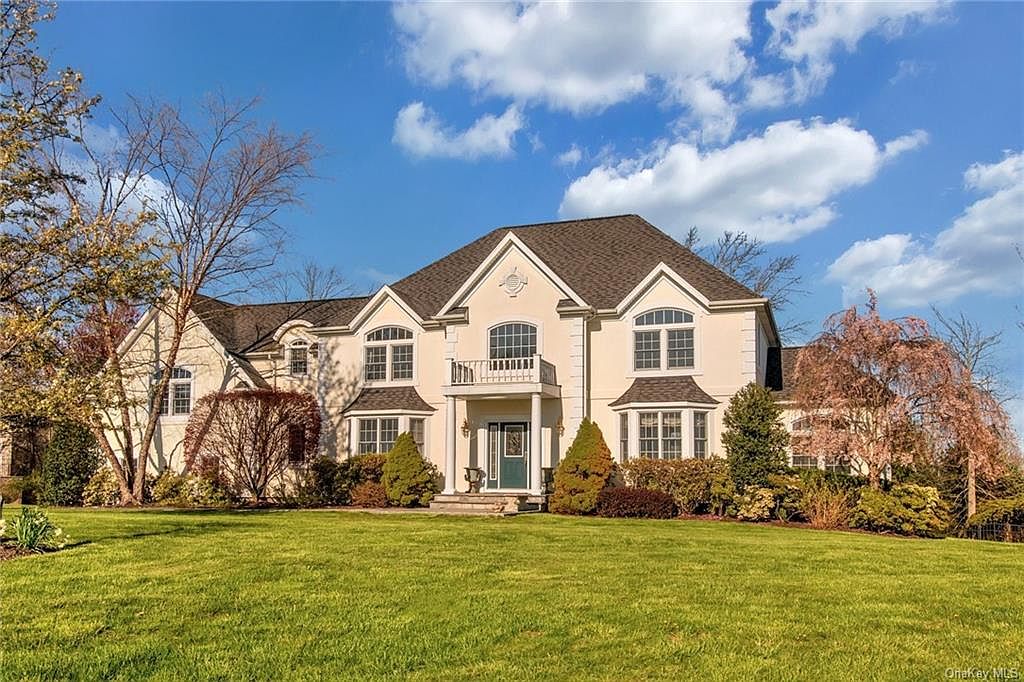 15 Autumn Ridge Ct #1, Katonah, NY 10536 | Zillow