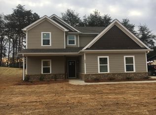 6346 Woodland Station Dr, Lula, GA 30554