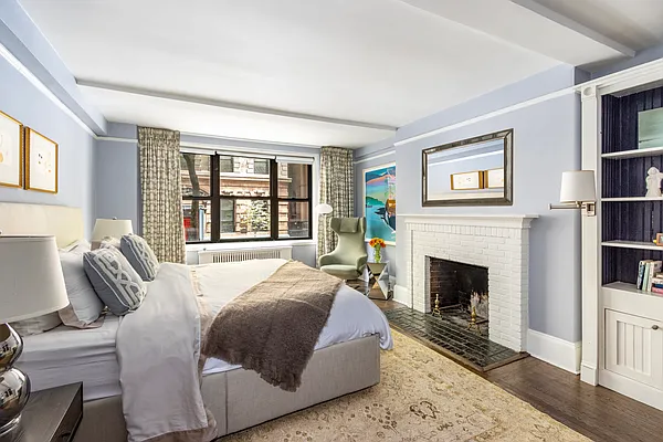 Sold by Compass | media 5