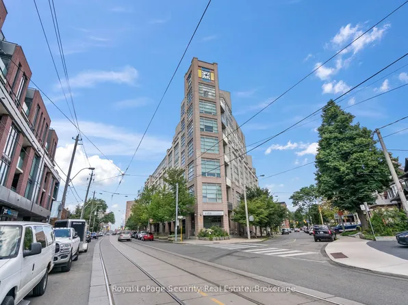 437 Roncesvalles Ave #511, Toronto, ON M6R 3B9