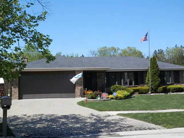15112 Narcissus Ct photo 1