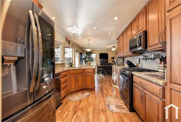 1st image of 3017 Brookstone Way