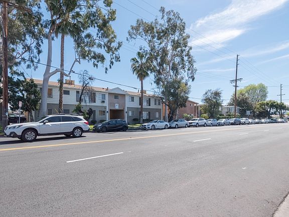 2nd image of 6326 Coldwater Canyon Ave APT 7