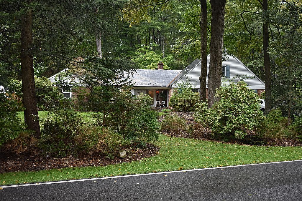 39 Gravel Hill Rd, Kinnelon, NJ 07405 Zillow