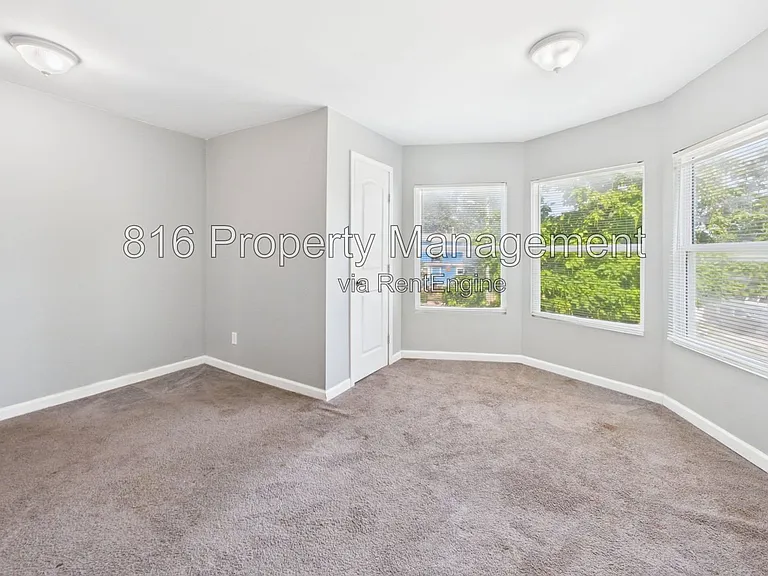1256 Pennsylvania Ave — Photo 13