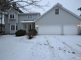 12425 54th Ave N, Plymouth, MN 55442