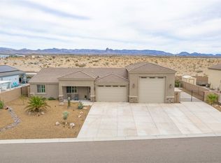 6196 S Vanderslice Rd, Fort Mohave, AZ 86426