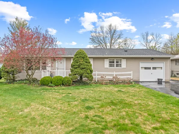 4410 E Etter Dr, Bloomington, IN 47408