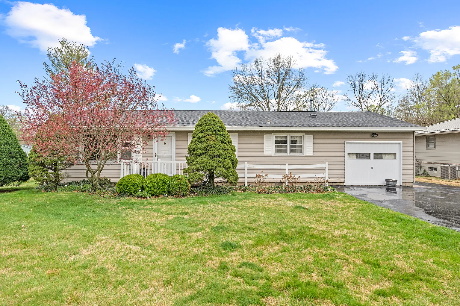 4410 E Etter Dr photo 1