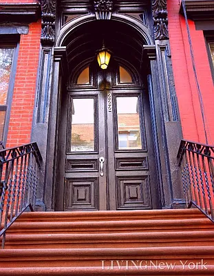 Rented by Living New York | media 9