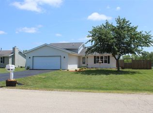 14707 Misty Meadow Ln, South Beloit, IL 61080