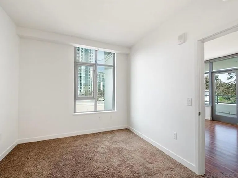 1441 9th Ave #502 — Photo 7