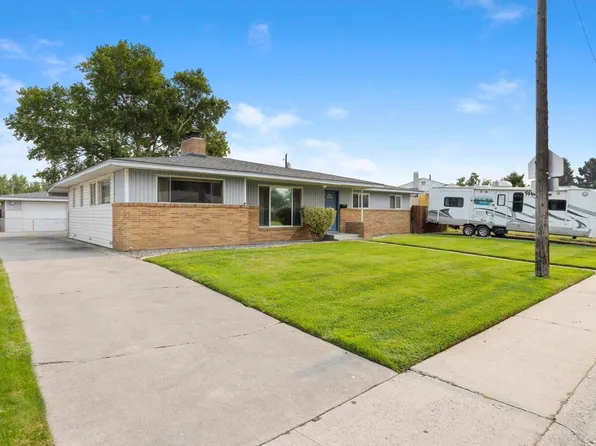 1610 Goethals Dr, Richland, WA 99354