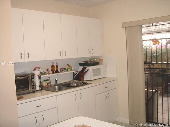 4th image of 7777 W 29th Ln APT 102-33