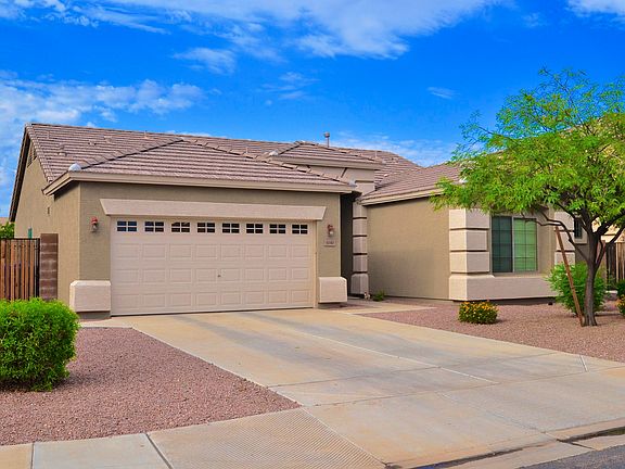 2nd image of 4140 E Winged Foot Pl