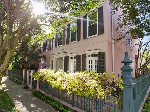 2nd image of 3101 Prytania St