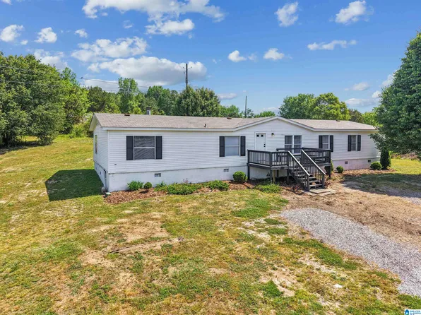 3299 Graves Gap Rd, Hayden, AL 35079