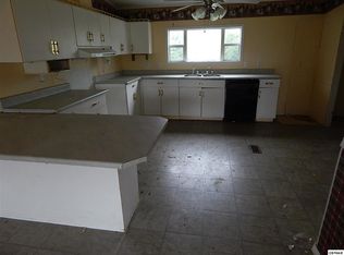 918 Ohara Dr, Dandridge, TN 37725