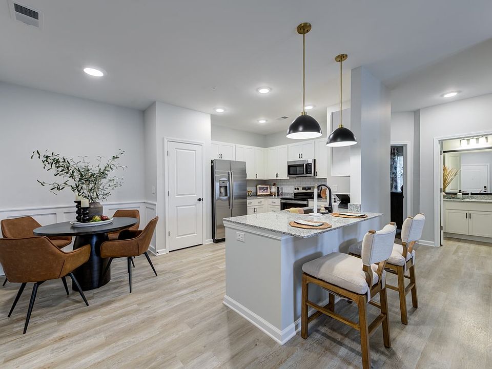 1st image of 2050 Airport Blvd NW #715