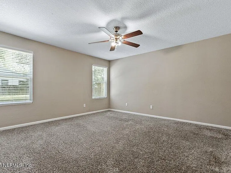 2235 Bayview Rd — Photo 17