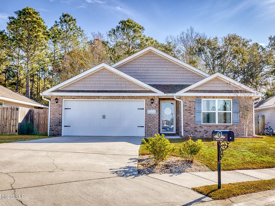 1st image of 606 Verbena Dr