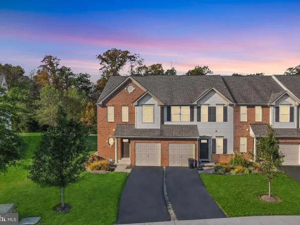 90 Sundance Dr, Hamilton, NJ 08619