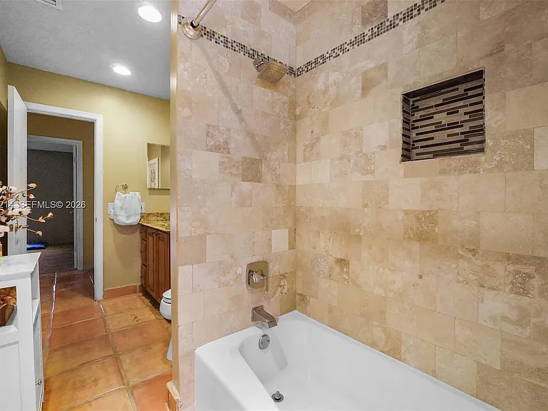 6975 Bianchini Cir — Photo 21