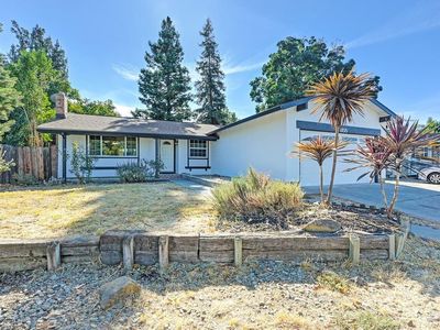 855 Jeffrey Ln, Dixon, CA, 95620
