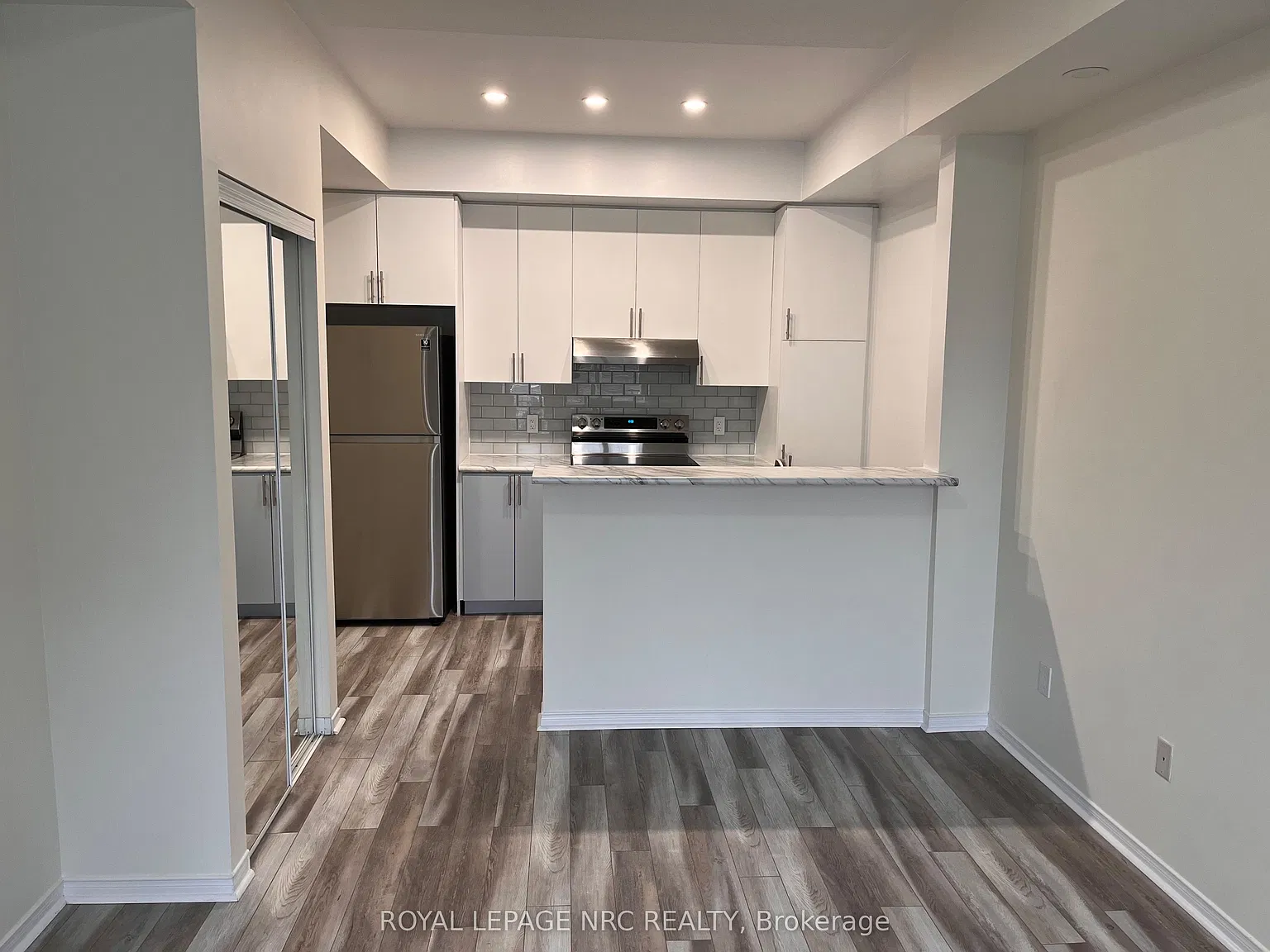 1 bed, $2,100 — Photo 3
