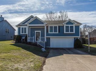 7205 W 154th Ter, Overland Park, KS 66223