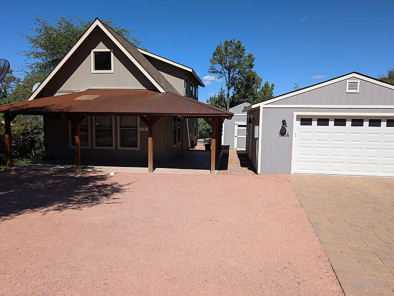 1304 N Easy St — Photo 3