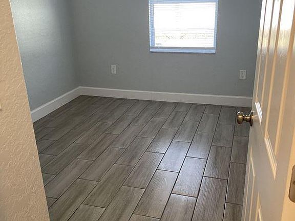 5th image of 2802 N 34th St