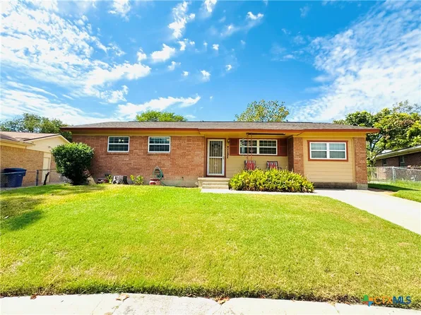 105 North Dr, Copperas Cove, TX 76522