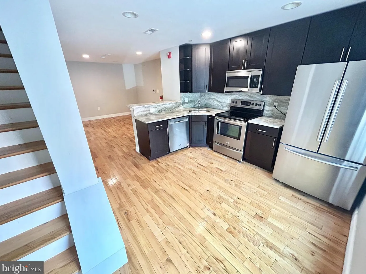 Room to Live, Relax & Entertain 3 Beds, 3 Baths + Roof Deck — Photo 1
