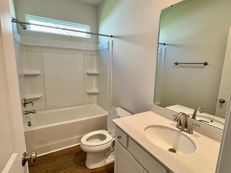 7446 Linda Vista Ln — Photo 5