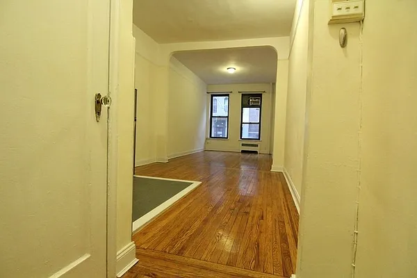 Rented by FirstService Realty (legacy) | media 13