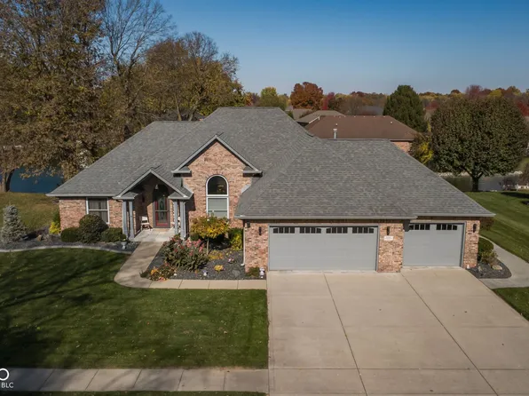 5334 Brookstone Ln, Greenwood, IN 46142