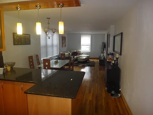 Sold by Ilite Realty Inc | media 25