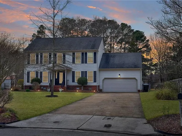 229 Oakengate Turn, Virginia Beach, VA 23462