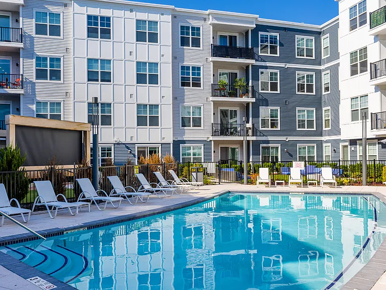 EVO Apartments — Photo 51