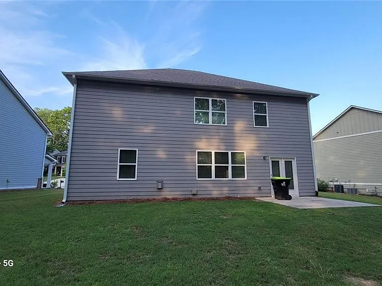 116 Nunnally Pl — Photo 5