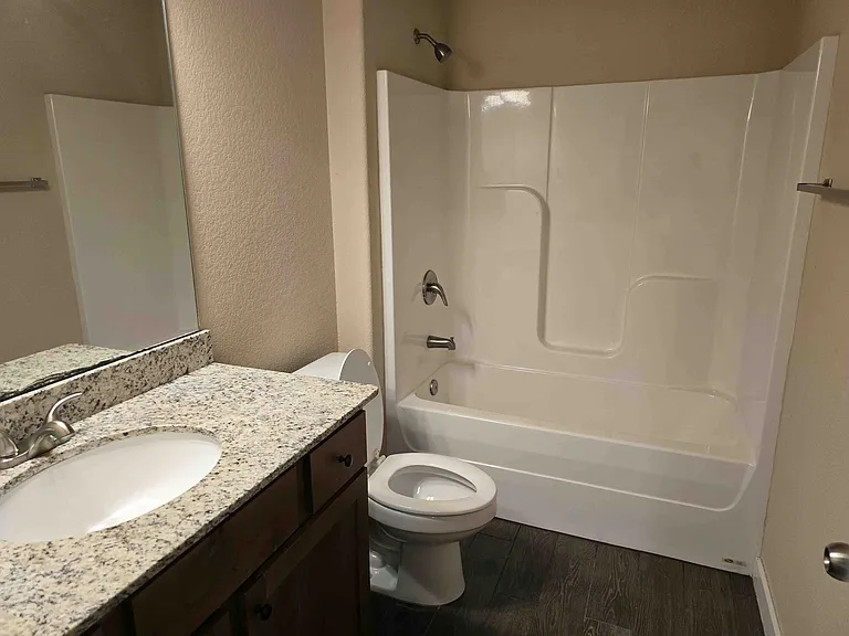 431 Red Robin St #431 — Photo 6
